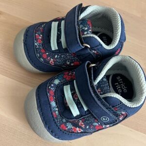 Stride Rite Floral Navy and Gray Baby Shoes